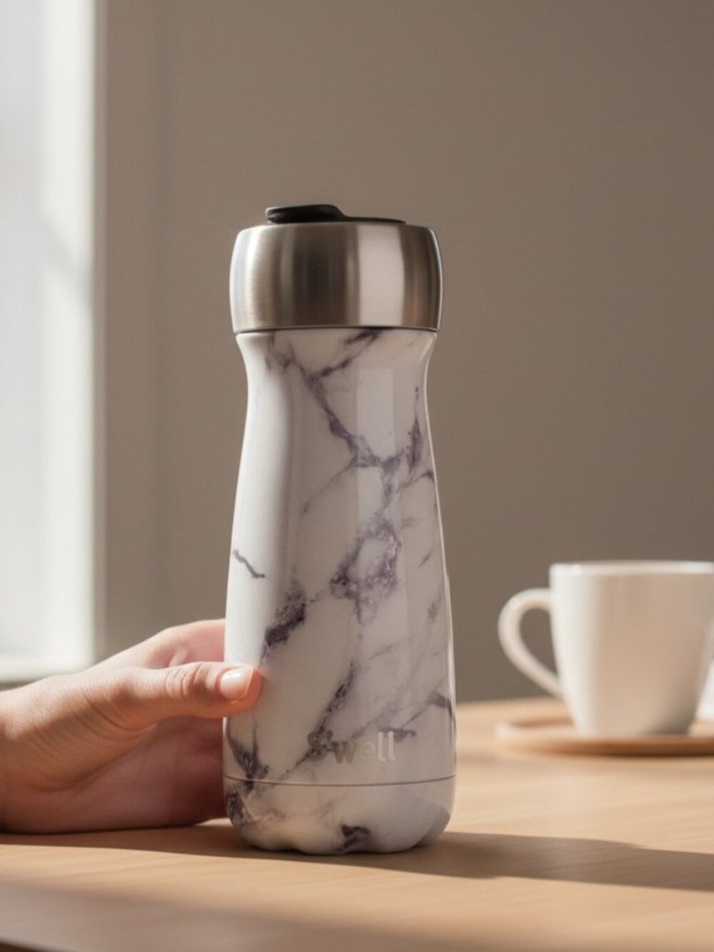 S'well White Marble Insulated Traveler Bottle - 16oz / 470ml